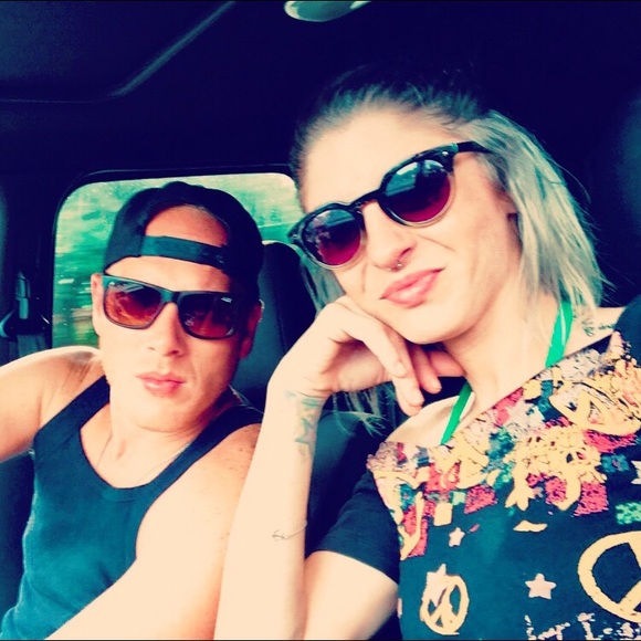 Meet your Posher, Kandi - Picture 6 of 7